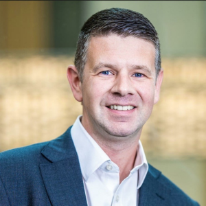 Roberts, Andrew (RBS International)